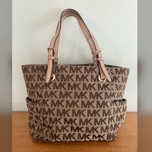 Michael Kors signature logo tote bag